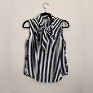 Women’s sleeveless striped bow blouse